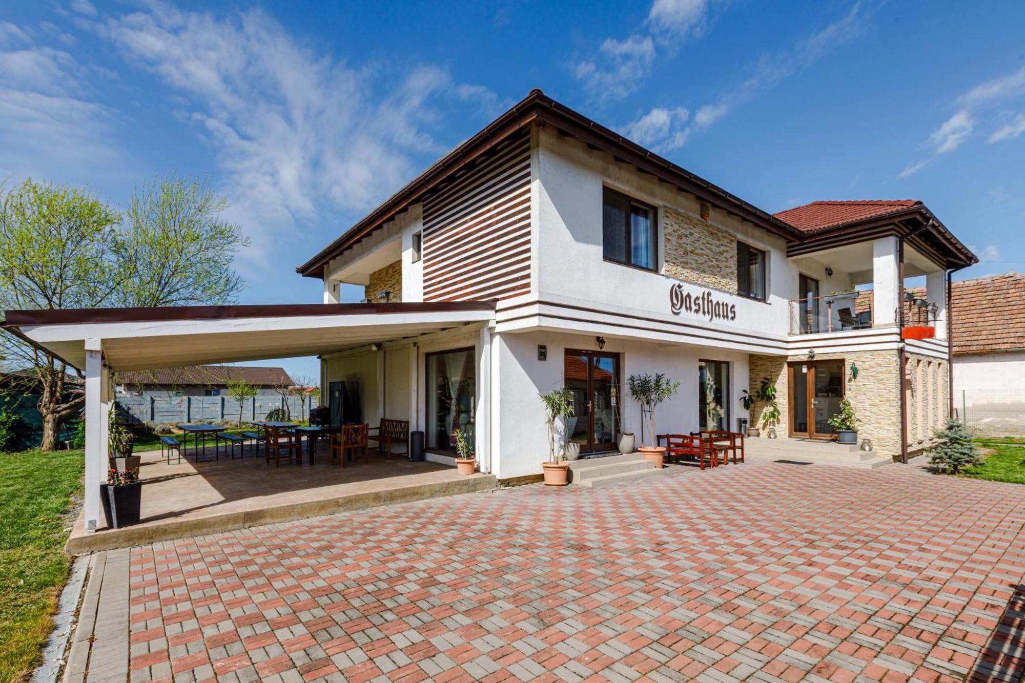 Gasthaus Sacalaz Hotell Timişoara Exteriör bild